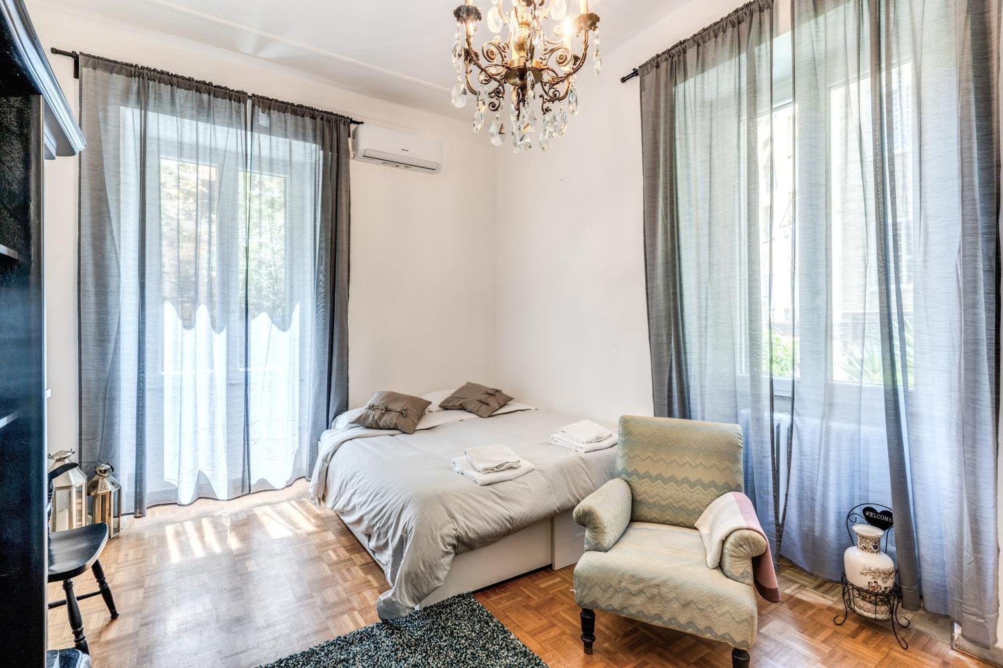 Residenza Nemorense Apartment
